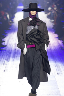 Marc Jacobs Fall 2018 Ready-to-Wear Марк Джейкобс осень зима 2018 коллекция неделя моды в Нью Йорке Mainstyles